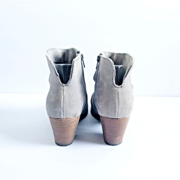 DIBA Women's Sandra Gray Suede Booties Sz 8 Heeled Ankle Boots - Picture 11 of 13